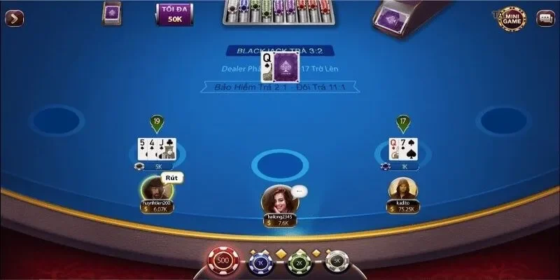 Cách chia bài trong game bài Xì dách Hoàng gia